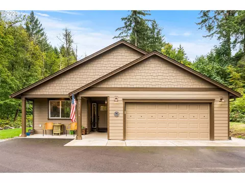 375 Taylor Creek Dr, Sweet Home, OR 97386
