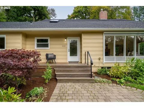 1630 SW Highland Pkwy, Portland, OR 97221
