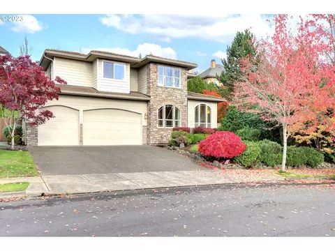 1220 NW Klickitat Ln, Camas, WA 98607