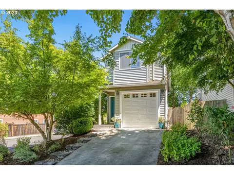 9038 N Bayard Ave, Portland, OR 97217