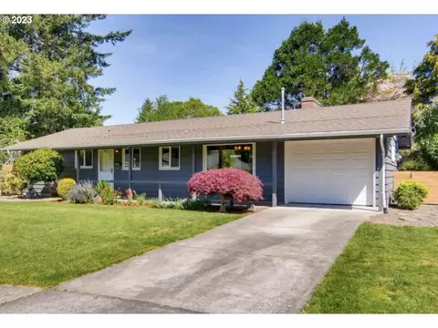 9725 SW Inglewood Ct, Portland, OR 97225