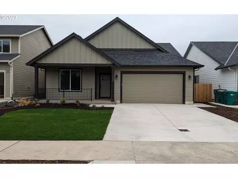 780 Locust St, Dundee, OR 97115