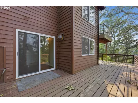 Exterior - 3067 Whitbeck Blvd, Eugene, OR 97405 photo 12 of 12