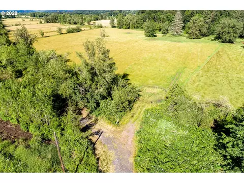Hill Rd, Springfield, OR 97478 photo 21