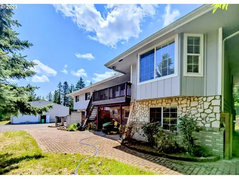 8571 SE 150th Ave, Happy Valley, OR 97086