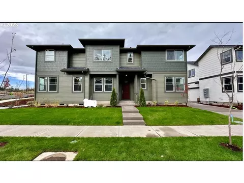 16713 SW Colorado Ln, Tigard, OR 97224