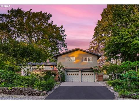 7528 SW 54th Ave, Portland, OR 97219