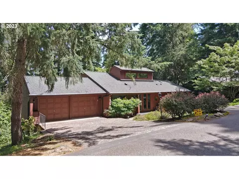 2810 Warren St, Eugene, OR 97405