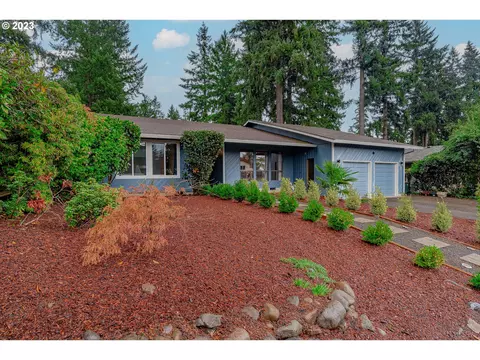 1607 SE 121st Ave, Vancouver, WA 98683