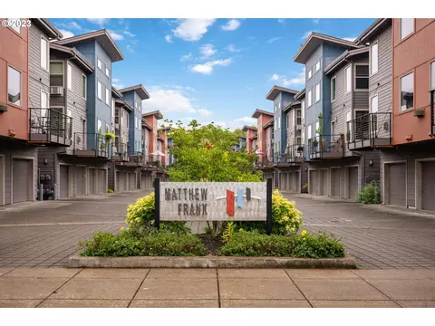 7513 N Leavitt Ave, Portland, OR 97203