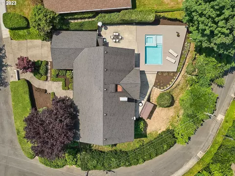 1515 SW Elizabeth Ct, Portland, OR 97201