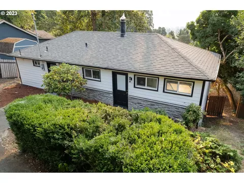 992 Terrace Dr NW, Salem, OR 97304