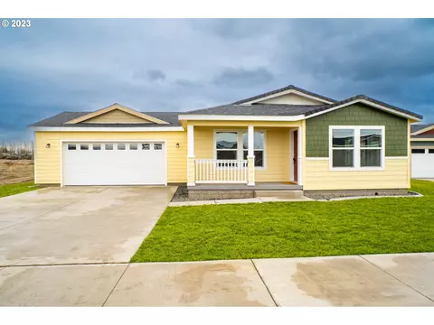 311 Clarence St, Boardman, OR 97818