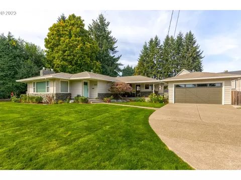1722 8th Ave, West Linn, OR 97068