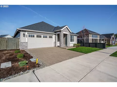 4297 SE 62nd Ave, Hillsboro, OR 97123