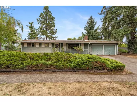 4275 Mill St, Eugene, OR 97405