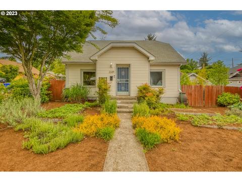 2104 SE 72nd Ave, Portland, OR 97215