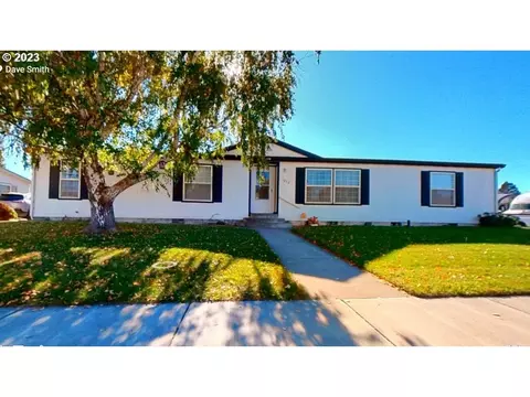 1012 SW Joseph Ave, Hermiston, OR 97838