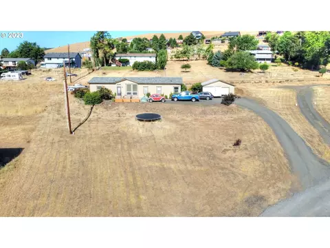 1211 Murray Dr, The Dalles, OR 97058