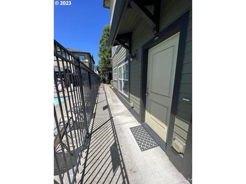 11227 SE Causey Cir # 13A, Happy Valley, OR 97086
