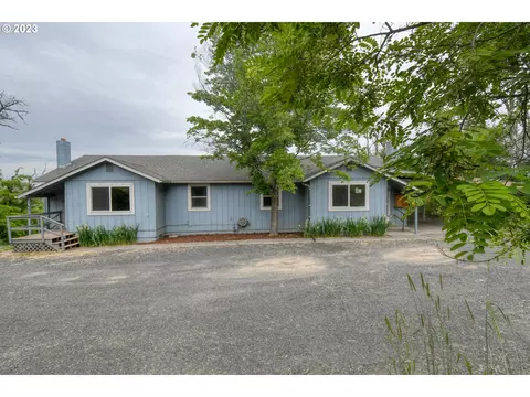 821 SW 2nd St, Pendleton, OR 97801