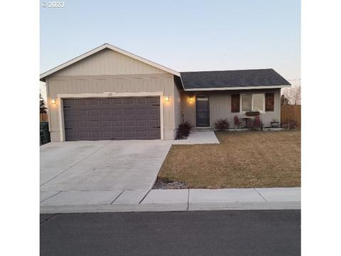 122 Falcon Ct, Boardman, OR 97818 photo 1