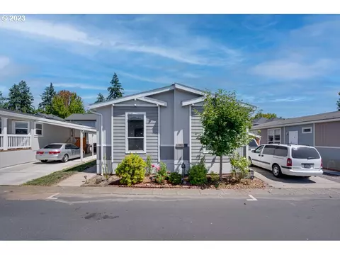 12450 SW Fischer Rd #139, Tigard, OR 97224