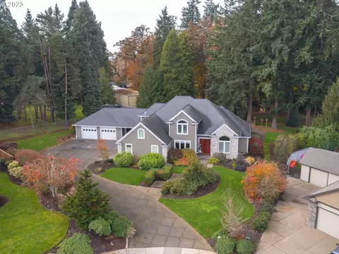 604 Shadow Ridge Ct, Silverton, OR 97381