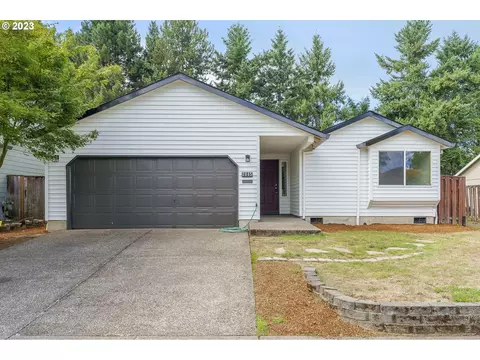2045 SE 67th Ave, Hillsboro, OR 97123