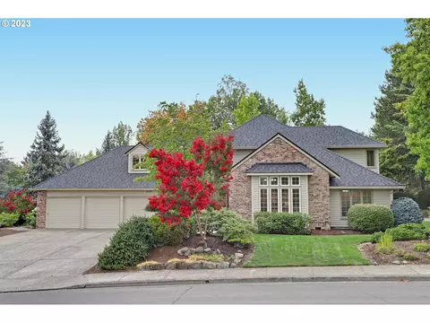 3036 NW Bauer Woods Dr, Portland, OR 97229