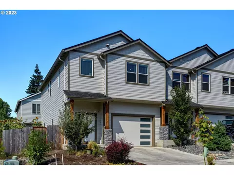 1701 N 24th Ct, Washougal, WA 98671