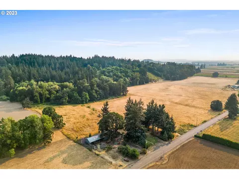 39574 Santiam Bluffs Rd NE, Albany, OR 97322