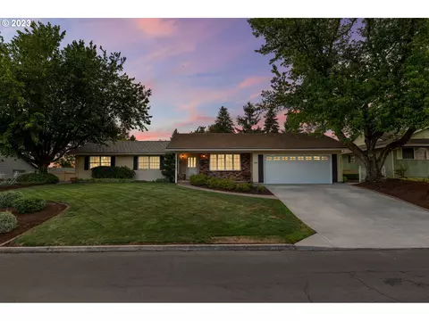12316 NE 13th Ave, Vancouver, WA 98686