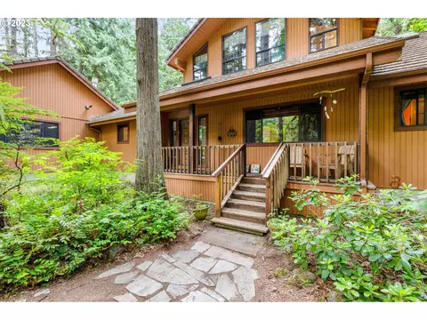 23465 E Lolo Pass Rd, Rhododendron, OR 97049