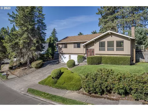 4685 NW Kiwanda Dr, Portland, OR 97229
