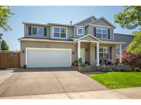 14372 Talawa Dr, Oregon City, OR 97045
