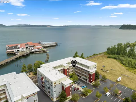 3990 Abbey Ln #B309, Astoria, OR 97103