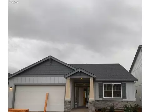 31032 NW Moon St #184, North Plains, OR 97133