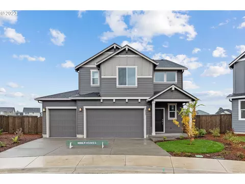 8823 N 3rd Cir, Ridgefield, WA 98642