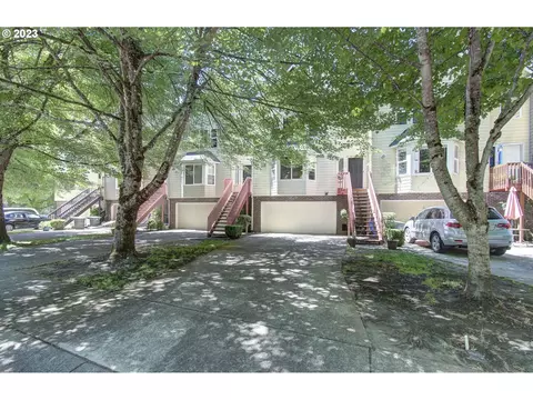 75 River Rock Ln #D, Woodland, WA 98674