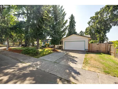 4968 Wagon Wheel Dr SE, Salem, OR 97317