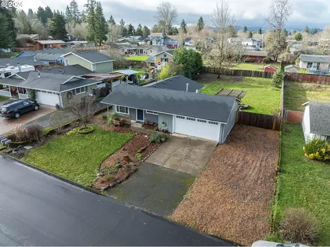 22239 SW Lower Roy St, Sherwood, OR 97140