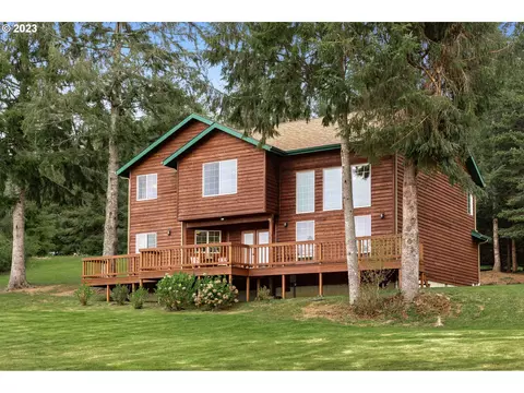 35106 Helligso Ln, Astoria, OR 97103