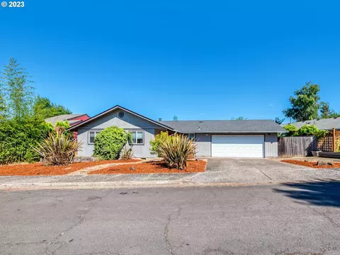 636 Island St, Springfield, OR 97477