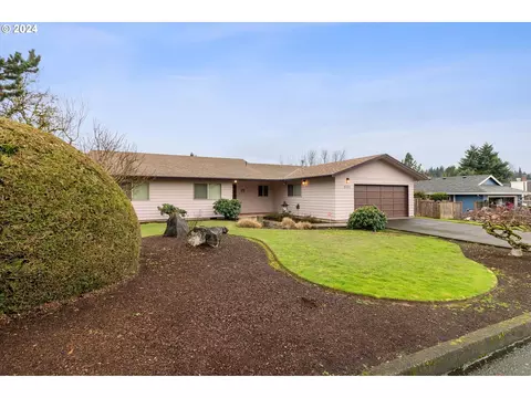6730 SE Tuscany Ct, Milwaukie, OR 97267