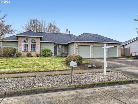 387 S 28th Ave, Cornelius, OR 97113 photo 1