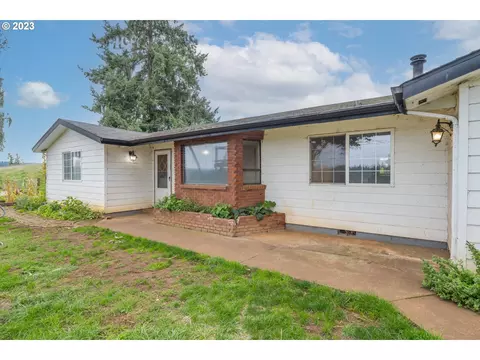 17286 Mt Angel Scotts Mill Rd, Silverton, OR 97381