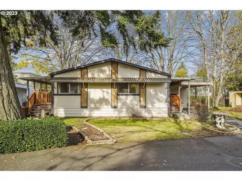 5404 NE 121st Ave #107, Vancouver, WA 98682