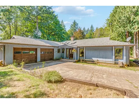 13721 SE Bluff Rd, Sandy, OR 97055