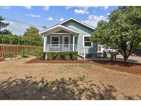 7625 SE Crystal Springs Blvd, Portland, OR 97206